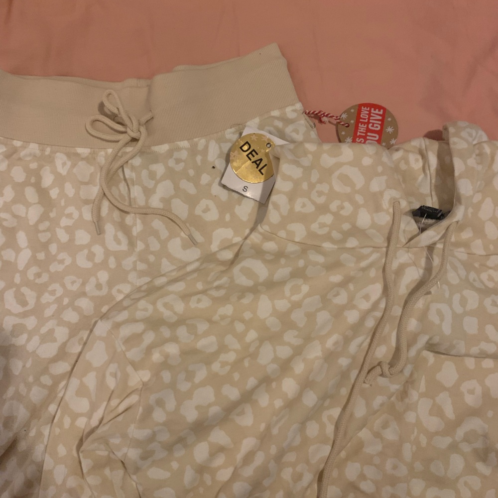 Forever 21 set